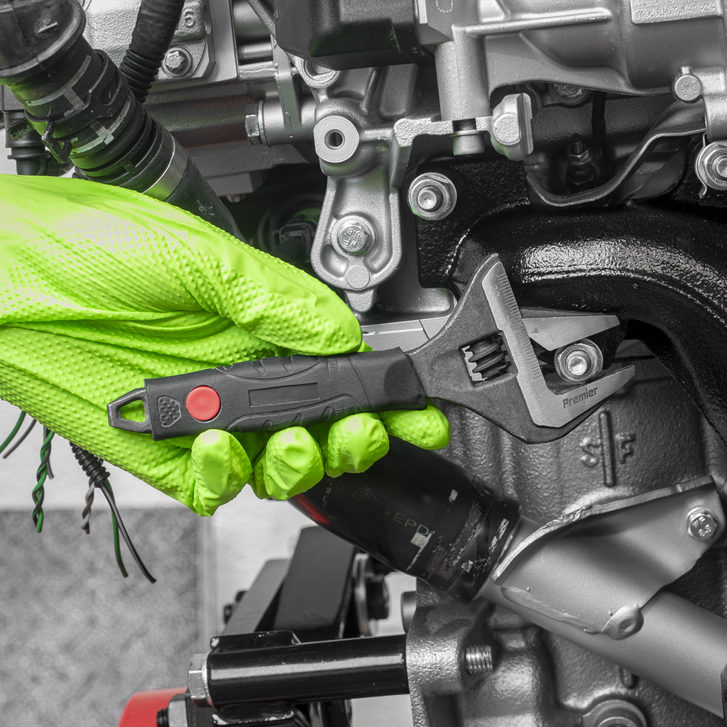 Adjustable Wide Jaw Wrench 150mm AK9573