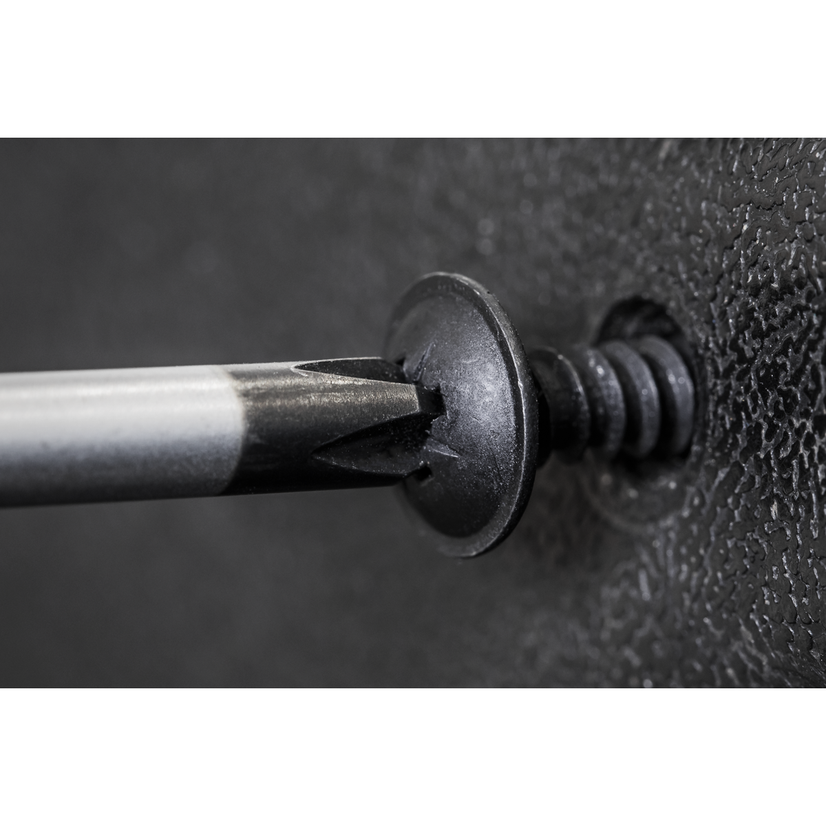 Self-Tapping Pozi Flanged Head Screw 4.2 x 16mm, Black - Pack of 100 BST4216