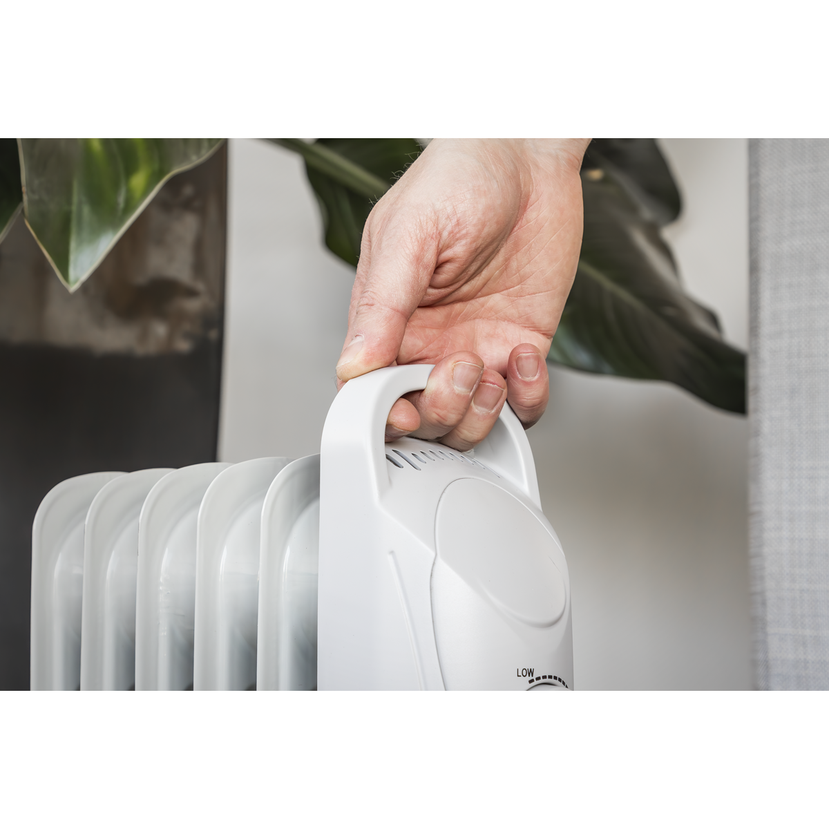 6-Element Oil-Filled Mini Radiator 800W/230V RD800