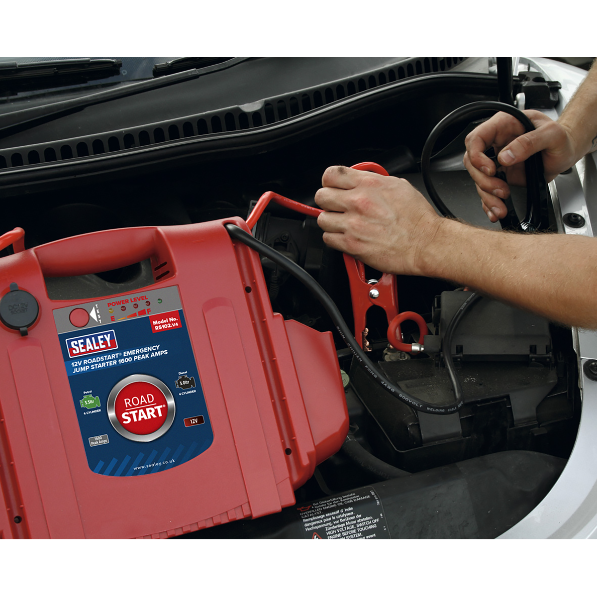 12V Emergency Jump Starter 1600 Peak Amps RS102