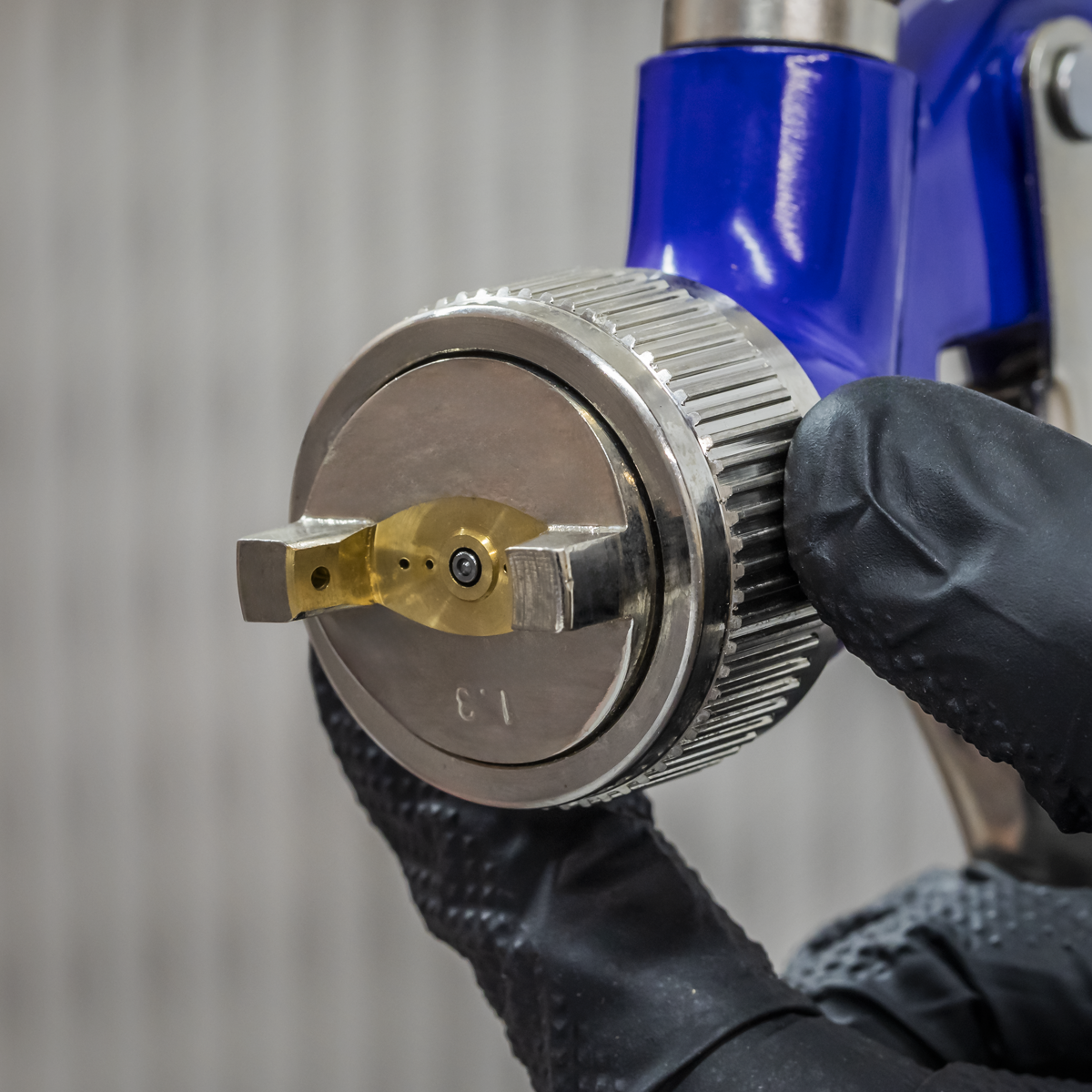 Gravity Feed Spray Gun 1.3mm Set-Up S713G