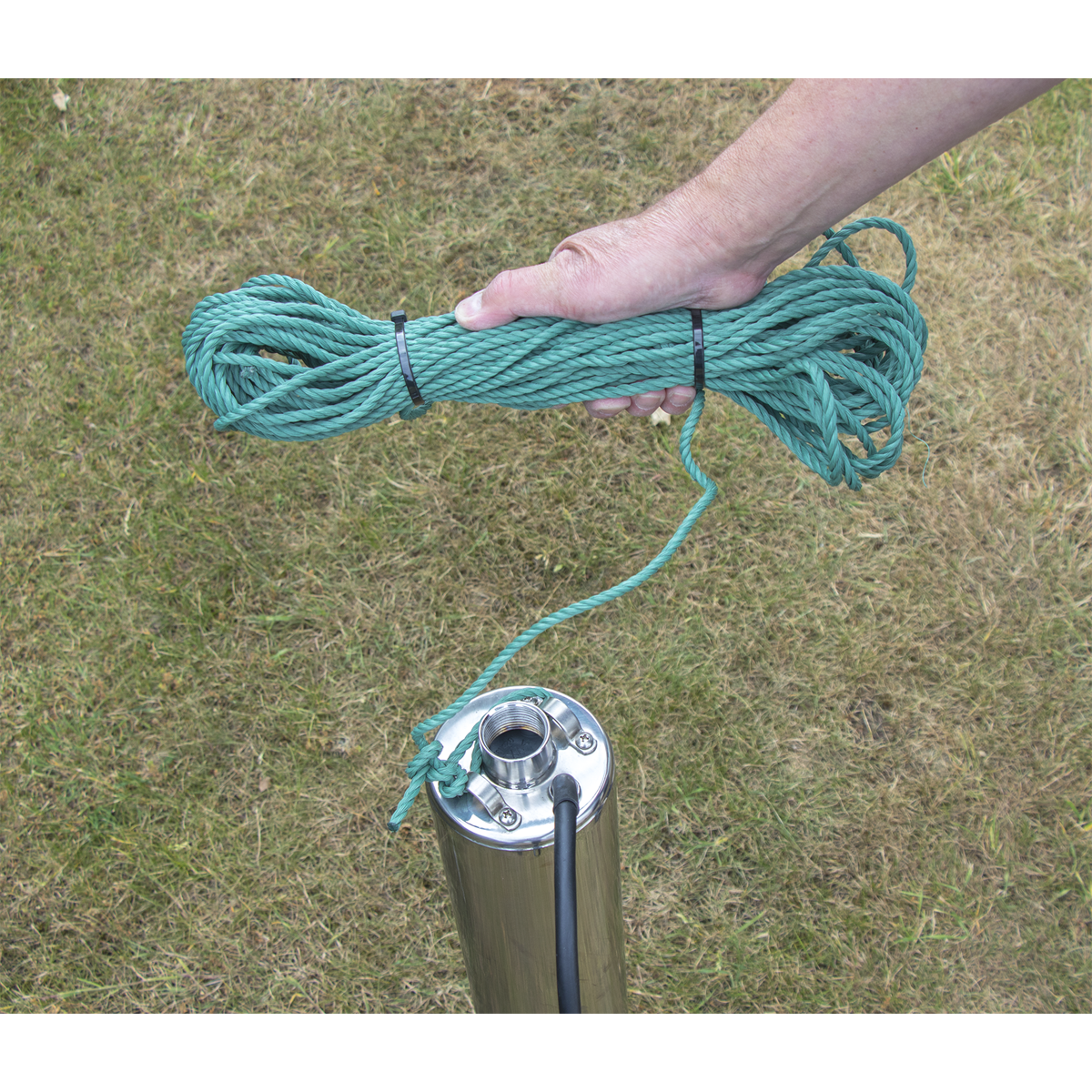 Borehole/Deep Well Pump 55m Head 8-Stage 230V WPW9355