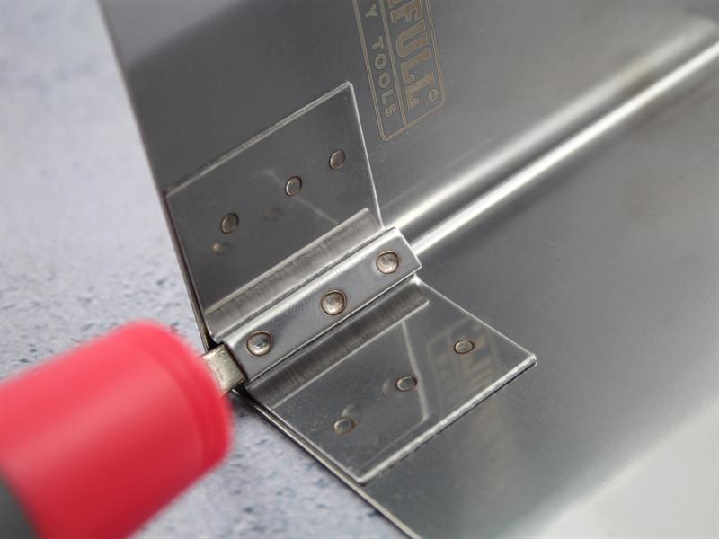 Internal Corner Trowel Stainless Steel Soft Grip Handle 4 x 3 x 3in             