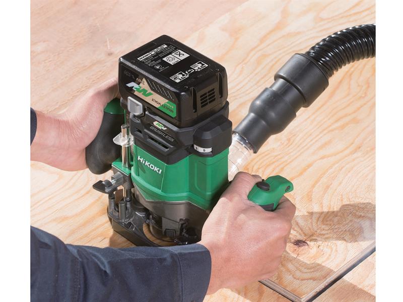 M3612DA/JPZ 1/4 & 1/2in Multi-Volt Router 36V 1 x 2.5Ah Li-ion                  