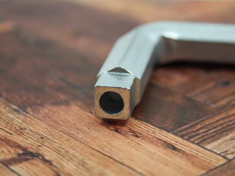 L-Shaped Radiator Spanner 10mm Square                                           