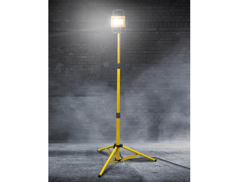 SMD LED Tripod Site Light 35W 240V                                              